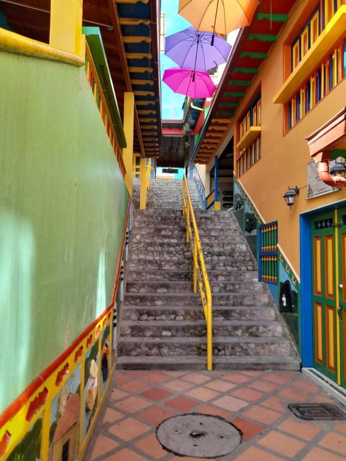 Guatapé El Paraiso Paisa 5 Minutos Del Malecon Parqueadero Privado A מראה חיצוני תמונה