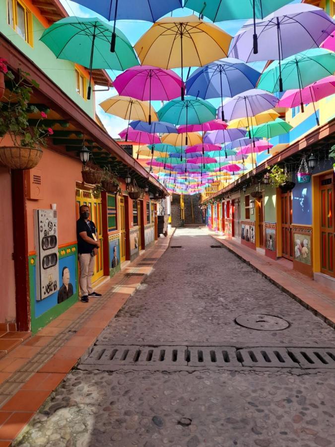Guatapé El Paraiso Paisa 5 Minutos Del Malecon Parqueadero Privado A מראה חיצוני תמונה